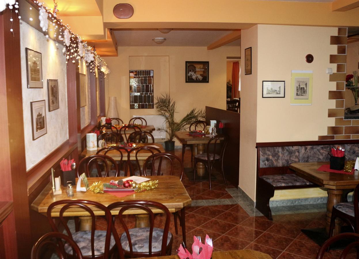 Gasthaus & Pension "Zur Rose" 魏玛 外观 照片