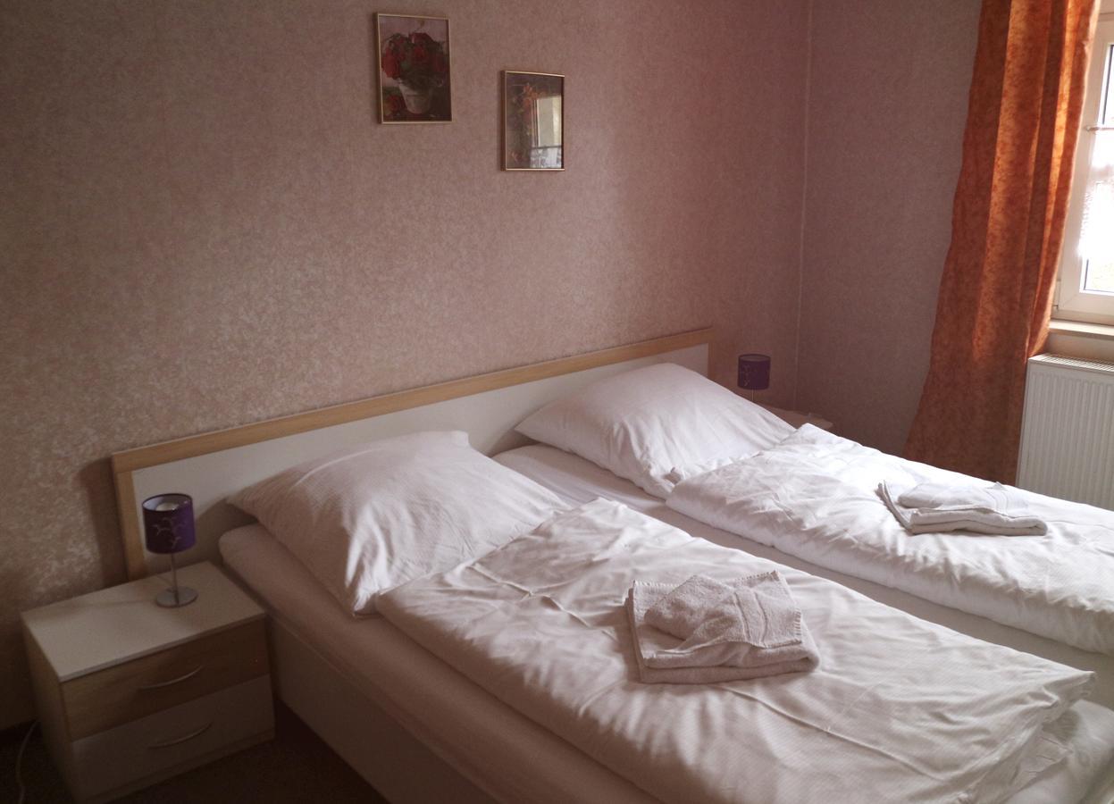 Gasthaus & Pension "Zur Rose" 魏玛 外观 照片